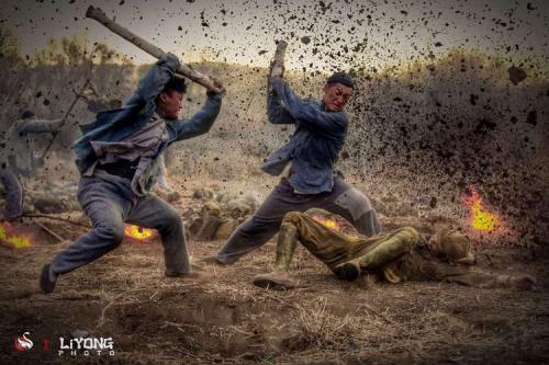 《守门员：球场上的最后一道防线，勇敢的守护者》