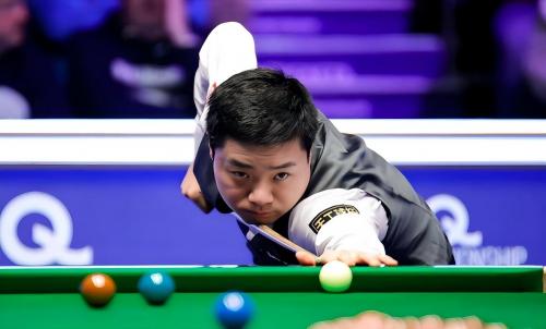 《斯诺克大师赛，这场巅峰对决，究竟谁能笑到最后？》